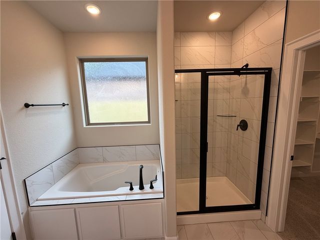 1900 Farmer Street, Pea Ridge, AR 72751