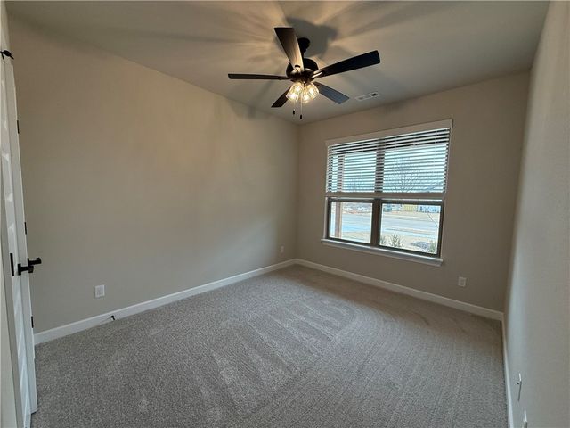 1900 Farmer Street, Pea Ridge, AR 72751