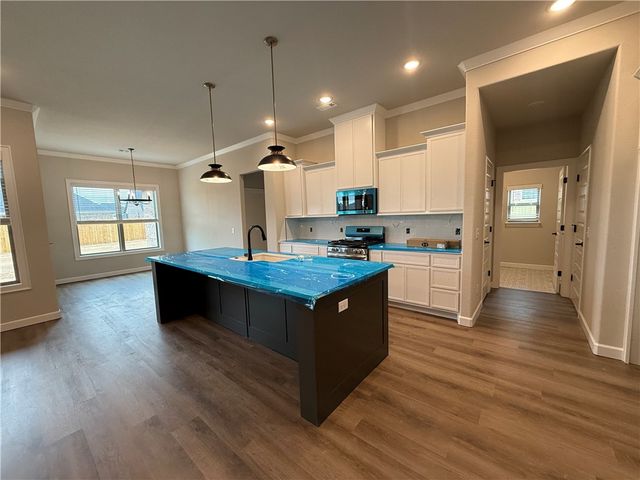 1900 Farmer Street, Pea Ridge, AR 72751