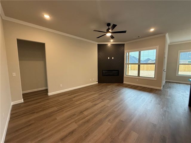 1900 Farmer Street, Pea Ridge, AR 72751