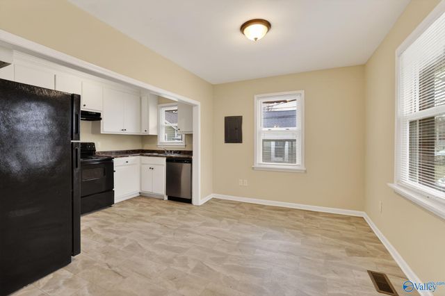 2214 Kildare Street NW, Huntsville, AL 35811