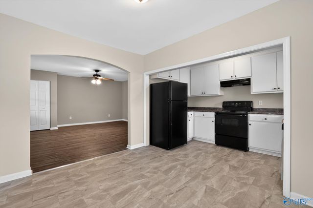 2214 Kildare Street NW, Huntsville, AL 35811