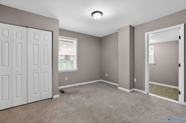 2214 Kildare Street NW, Huntsville, AL 35811