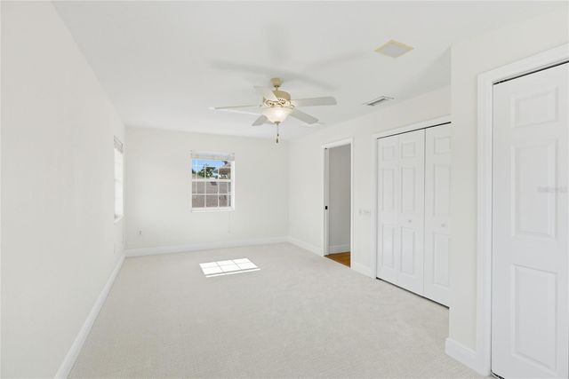 9226 13TH AVENUE CIRCLE NW, Bradenton, FL 34209