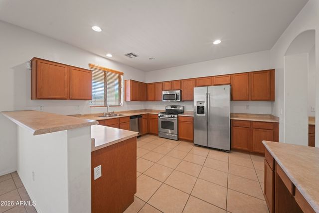 8912 S 40th Drive, Phoenix, AZ 85339