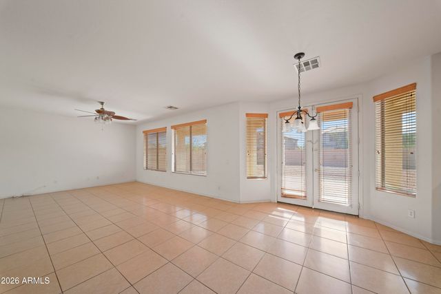 8912 S 40th Drive, Phoenix, AZ 85339