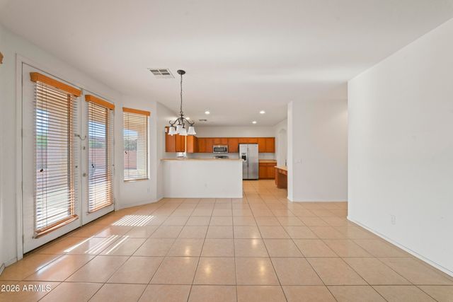 8912 S 40th Drive, Phoenix, AZ 85339