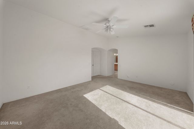 8912 S 40th Drive, Phoenix, AZ 85339