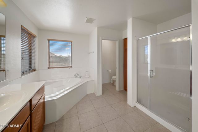8912 S 40th Drive, Phoenix, AZ 85339