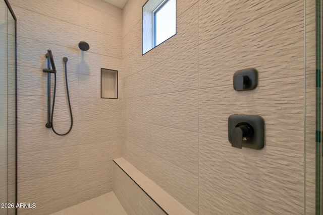 10438 E ULYSSES Avenue, Mesa, AZ 85212