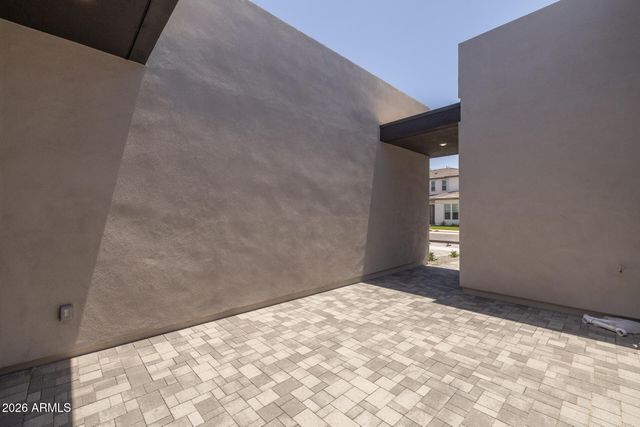 10438 E ULYSSES Avenue, Mesa, AZ 85212