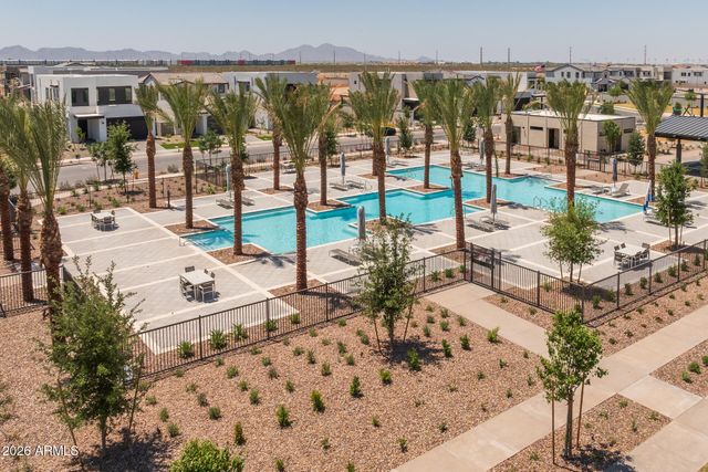 10438 E ULYSSES Avenue, Mesa, AZ 85212