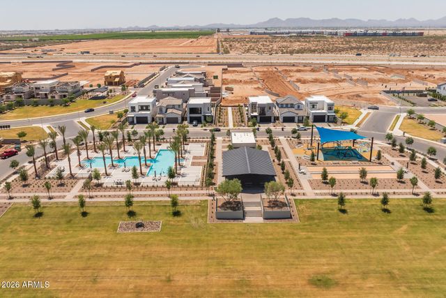 10438 E ULYSSES Avenue, Mesa, AZ 85212