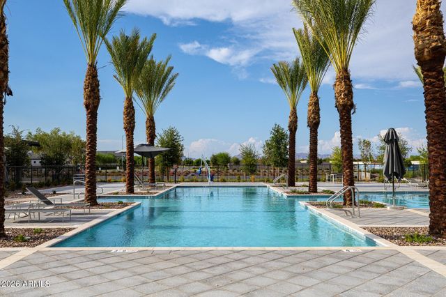 10438 E ULYSSES Avenue, Mesa, AZ 85212