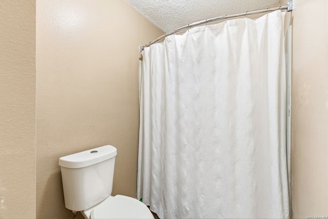 7503 GARDEN GRV, San Antonio, TX 78250