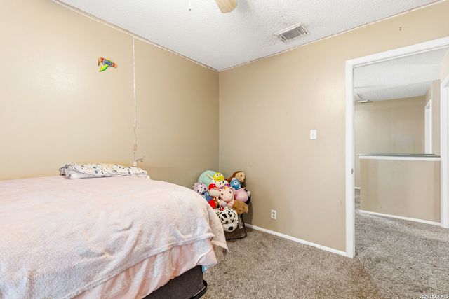 7503 GARDEN GRV, San Antonio, TX 78250