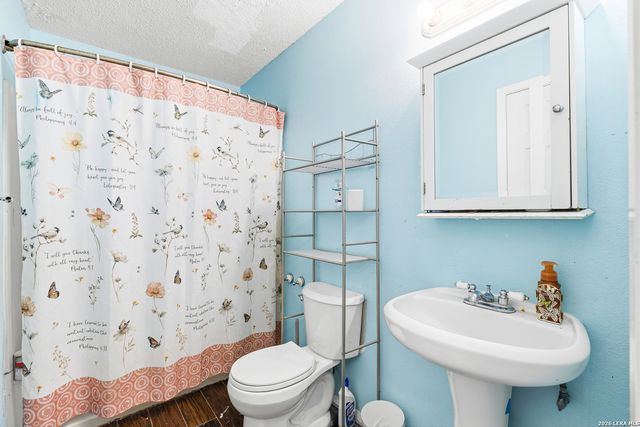 7503 GARDEN GRV, San Antonio, TX 78250
