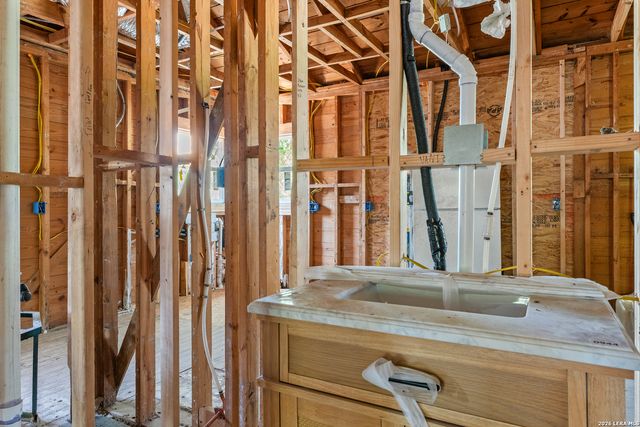 510 SUTTON DR, San Antonio, TX 78228