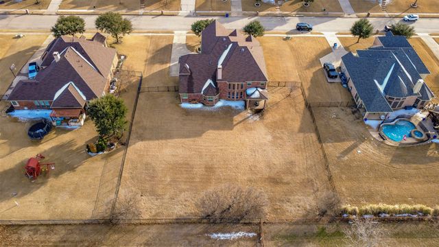 906 Lorene Drive, Wylie, TX 75098