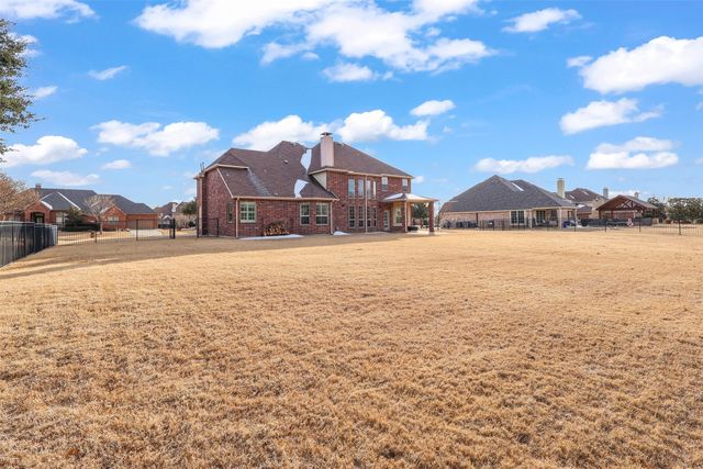 906 Lorene Drive, Wylie, TX 75098