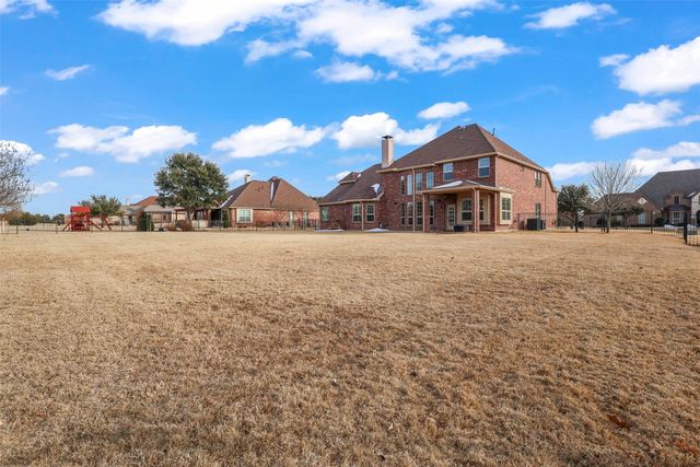 906 Lorene Drive, Wylie, TX 75098