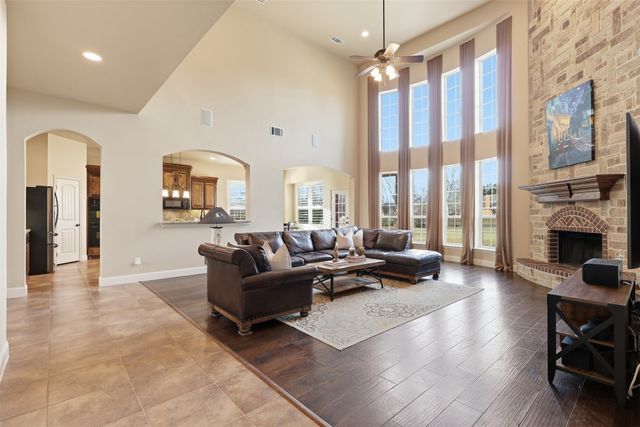 906 Lorene Drive, Wylie, TX 75098