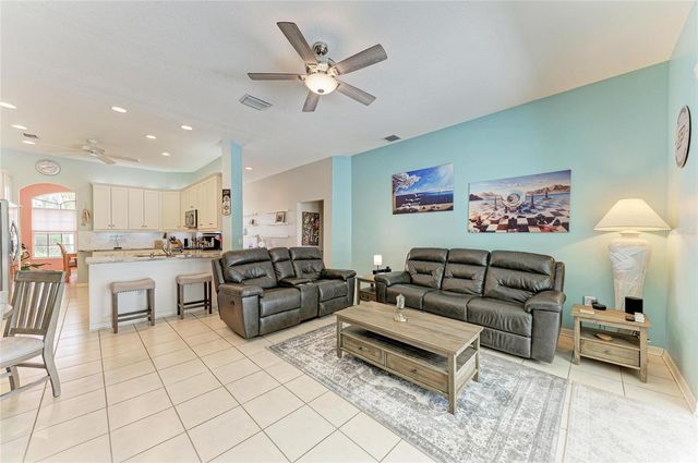 4815 TURTLE BAY TERRACE, Bradenton, FL 34203