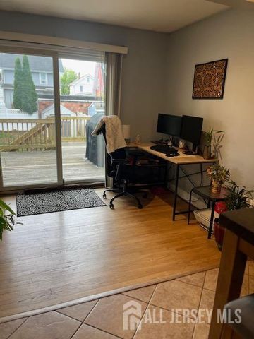 141 High Street, Woodbridge Proper, NJ 07095