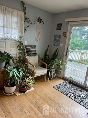 141 High Street, Woodbridge Proper, NJ 07095