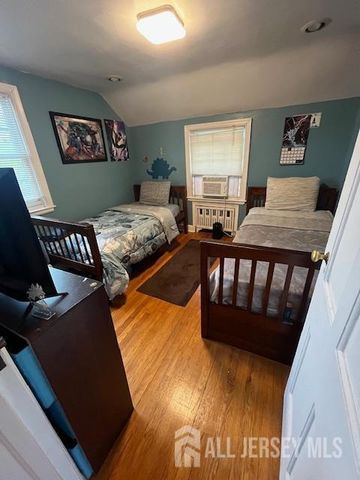 141 High Street, Woodbridge Proper, NJ 07095