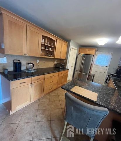 141 High Street, Woodbridge Proper, NJ 07095