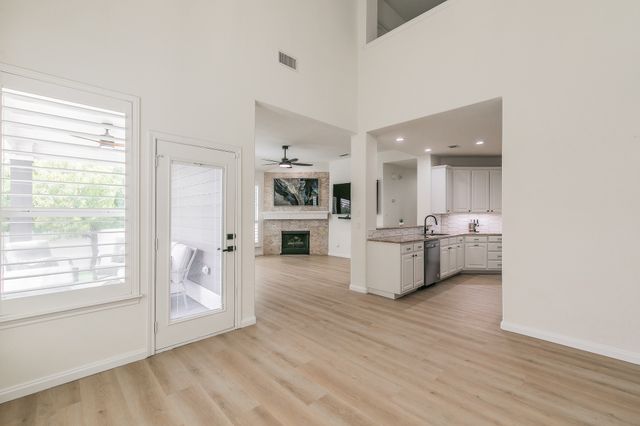 4904 Mccauley Drive, Fort Worth, TX 76244