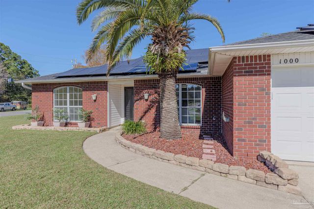 1000 Softshoe Pl, Pensacola, FL 32506
