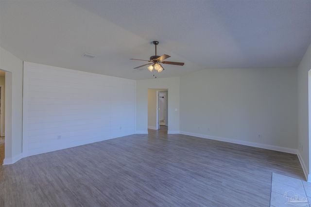 1000 Softshoe Pl, Pensacola, FL 32506