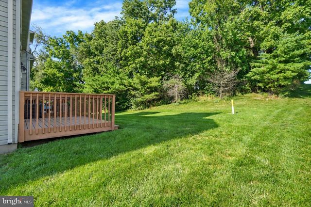 500 BRIDLE PATH LN, Red Lion, PA 17356