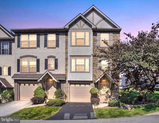 500 BRIDLE PATH LN, Red Lion, PA 17356