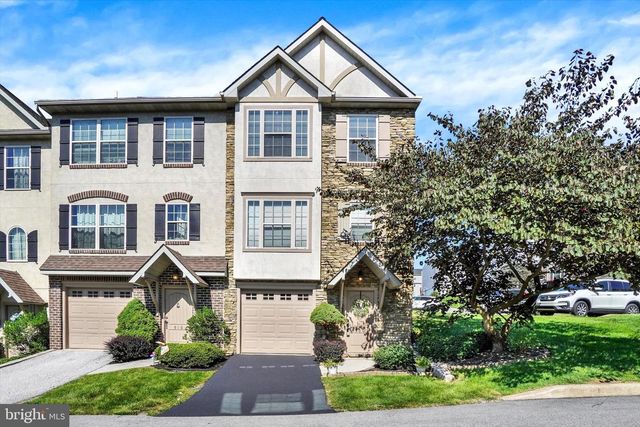 500 BRIDLE PATH LN, Red Lion, PA 17356