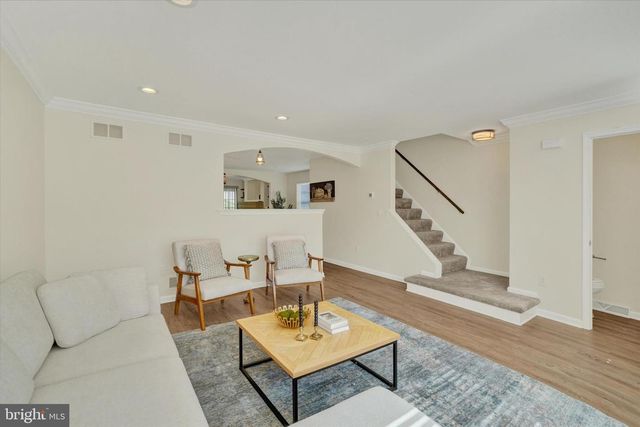 500 BRIDLE PATH LN, Red Lion, PA 17356