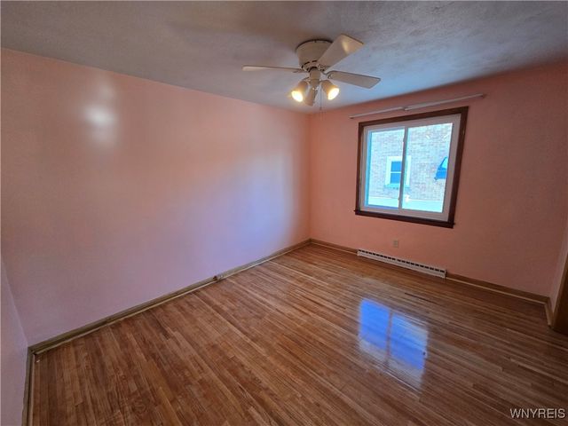 39 Lennox Avenue, Amherst, NY 14226