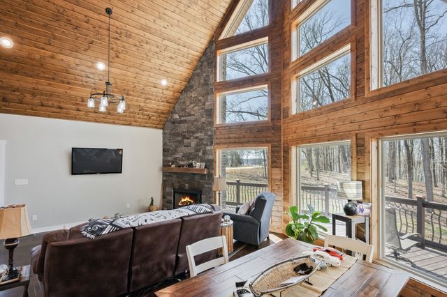 196 Sportsman Cv, Huntingdon, TN 38344