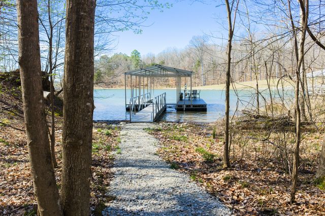 196 Sportsman Cv, Huntingdon, TN 38344