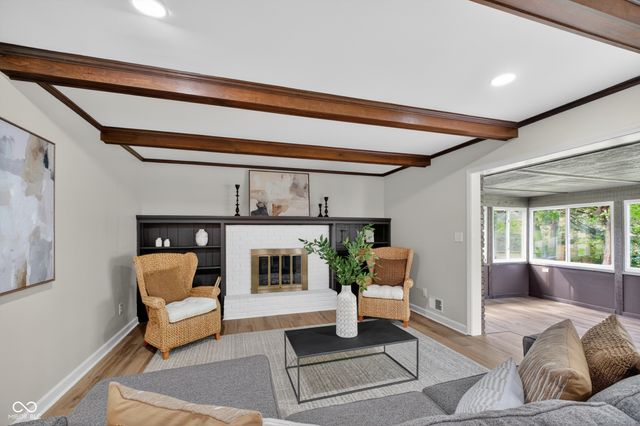 10511 E Lakeshore Drive, Carmel, IN 46033