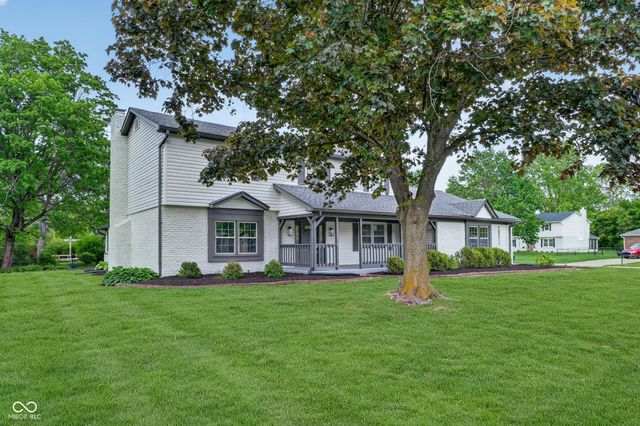 10511 E Lakeshore Drive, Carmel, IN 46033