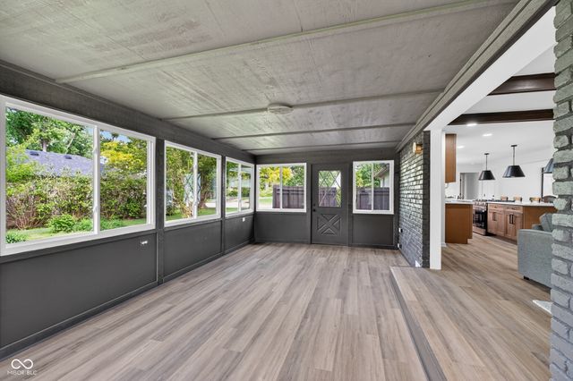 10511 E Lakeshore Drive, Carmel, IN 46033