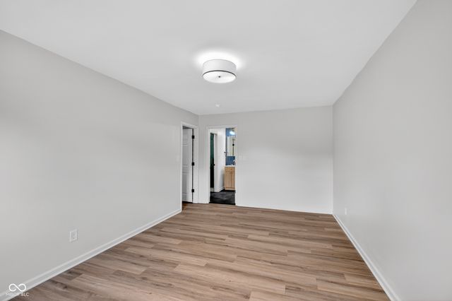 10511 E Lakeshore Drive, Carmel, IN 46033
