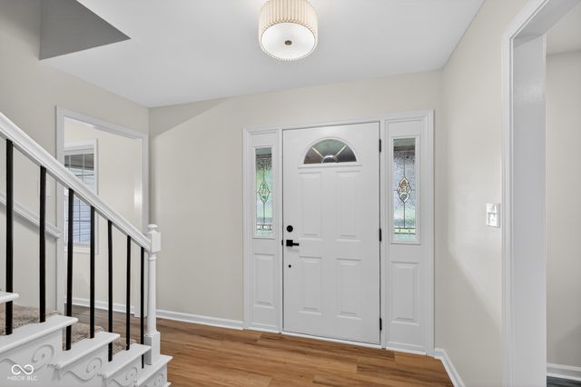 10511 E Lakeshore Drive, Carmel, IN 46033
