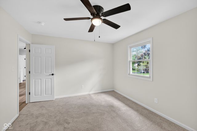 10511 E Lakeshore Drive, Carmel, IN 46033