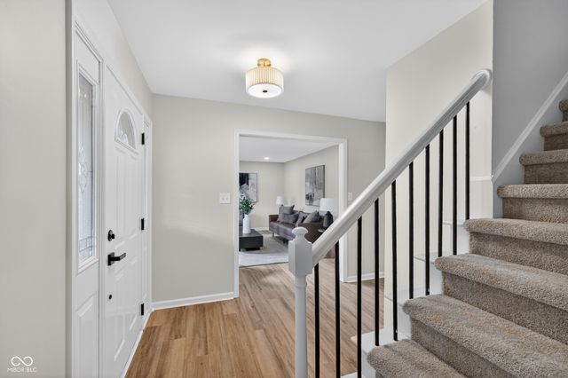 10511 E Lakeshore Drive, Carmel, IN 46033