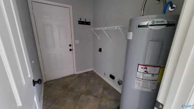 121 Cooper Drive, Huntsville, AL 35811
