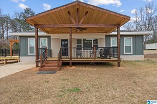 208 BARTLETT AVENUE, Roanoke, AL 36274